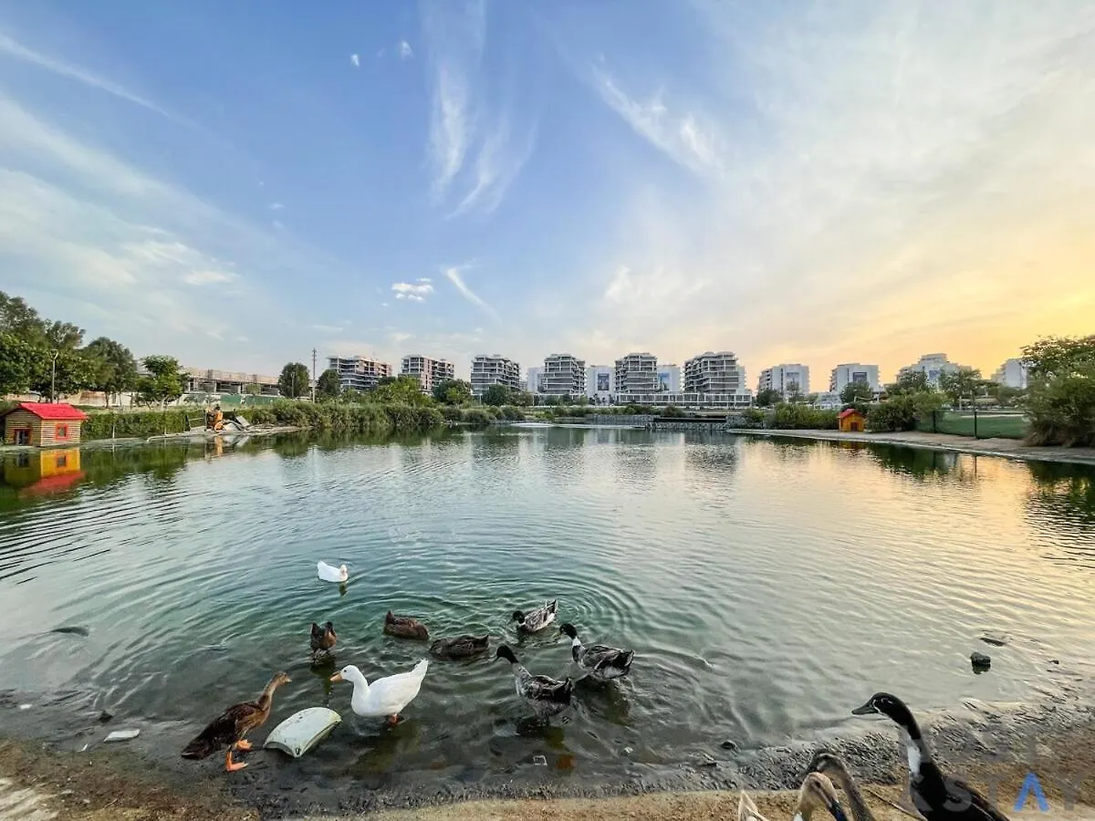 Boutique 2Br At Damac Hills, Dubai - Host & Stay 0*,  United Arab Emirates